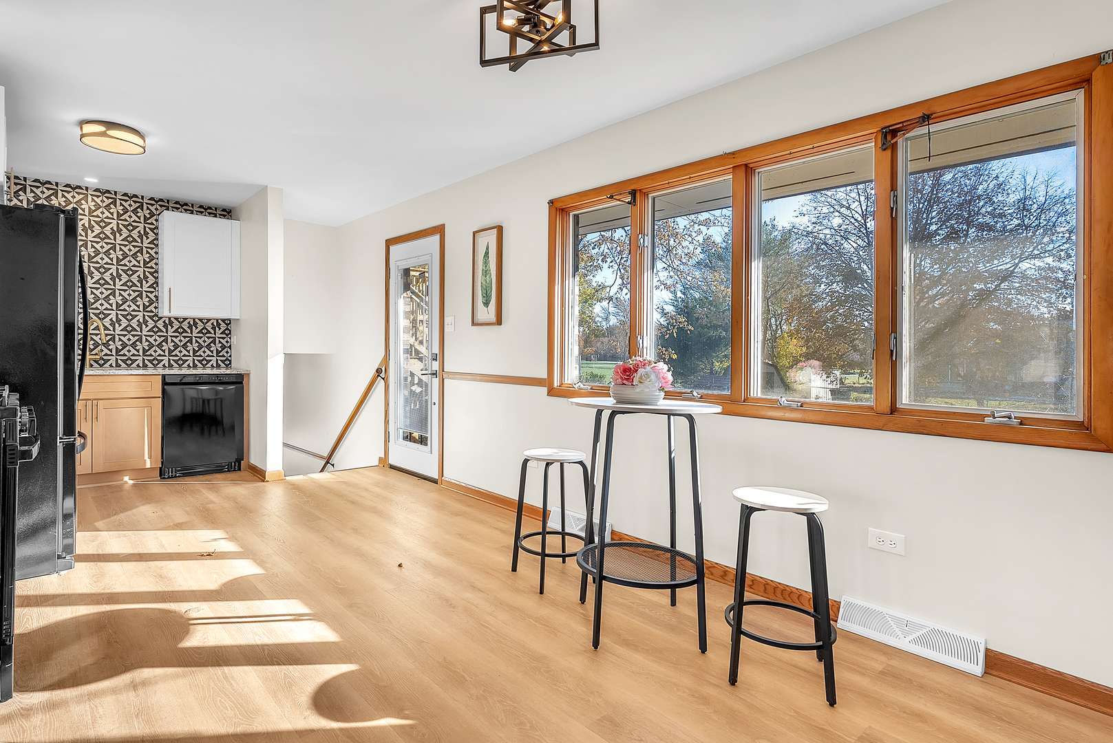 Lansing, IL 60438,2957 192nd PL