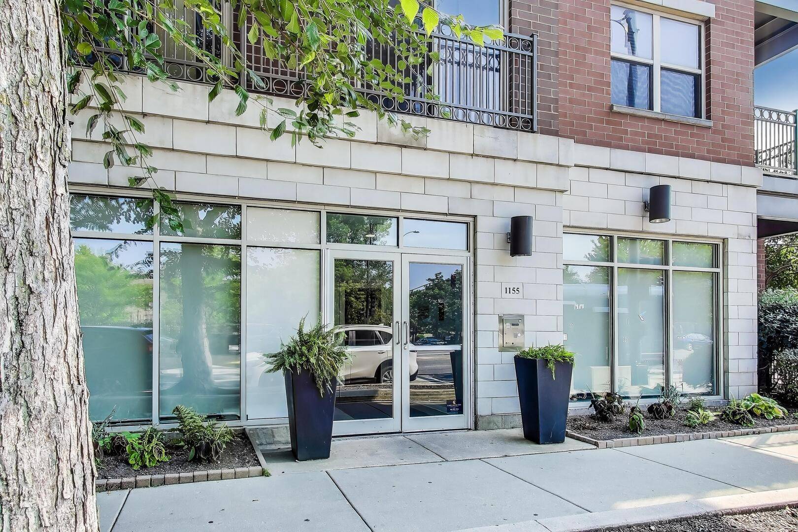 Chicago, IL 60608,1155 W Roosevelt RD #412