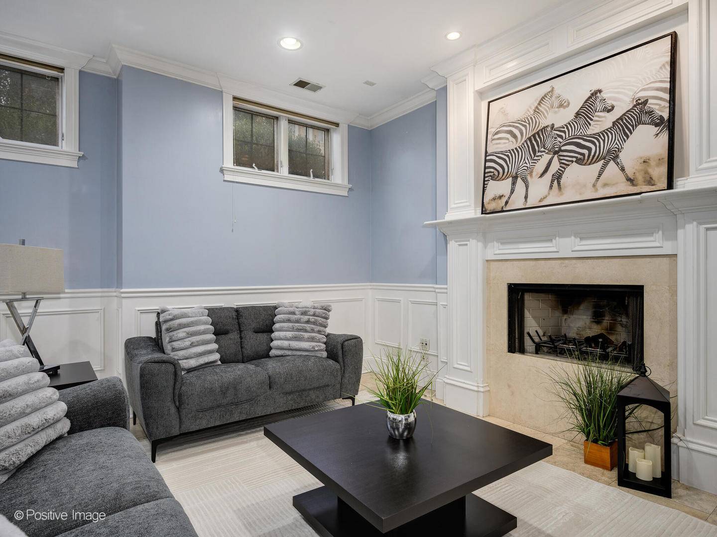 Chicago, IL 60625,Address not disclosed