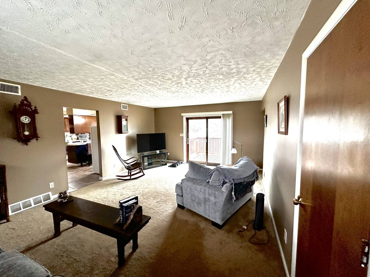 Bloomington, IL 61701,2204 E Lincoln ST #13