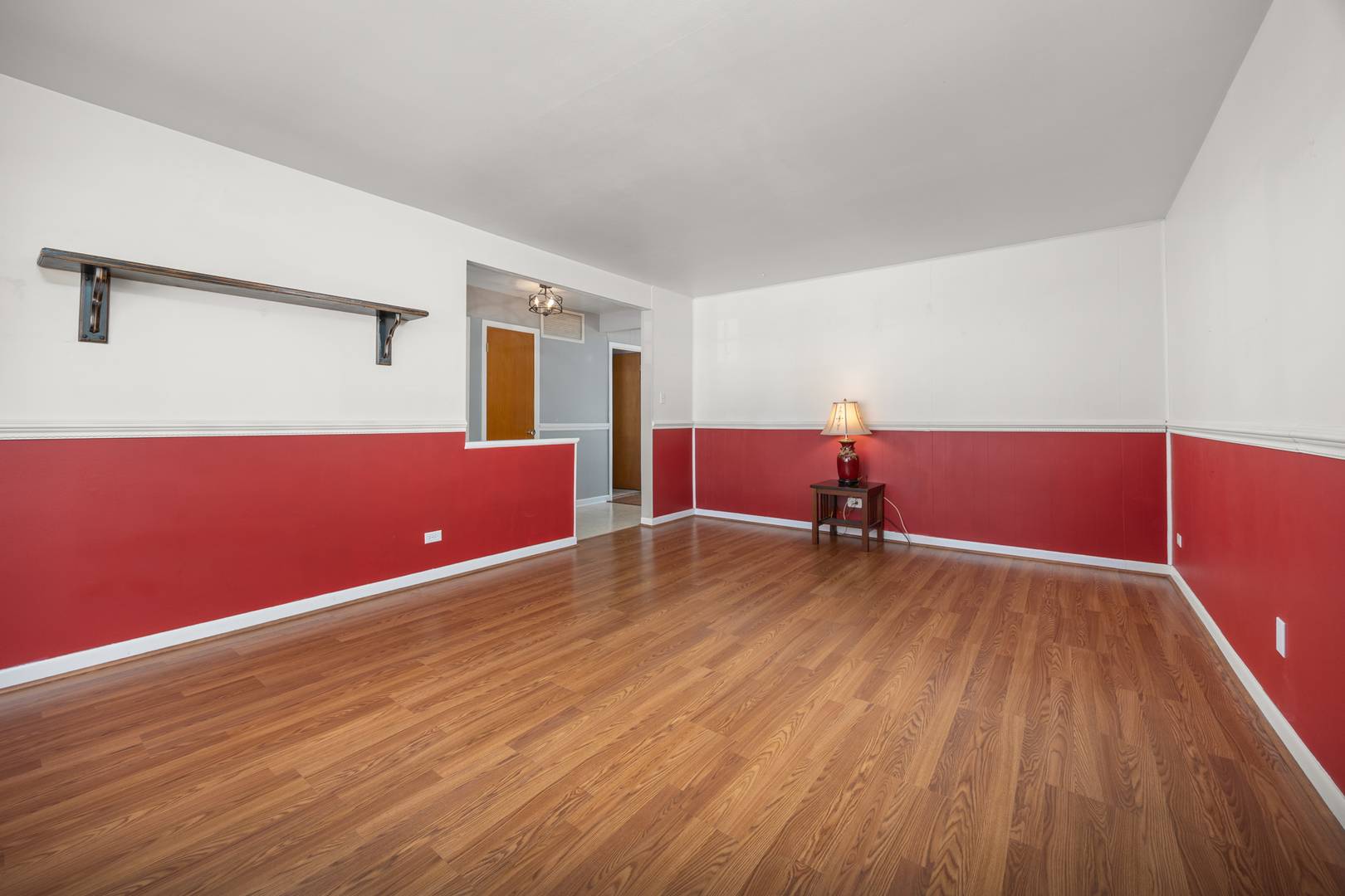 Elk Grove Village, IL 60007,241 Pleasant DR