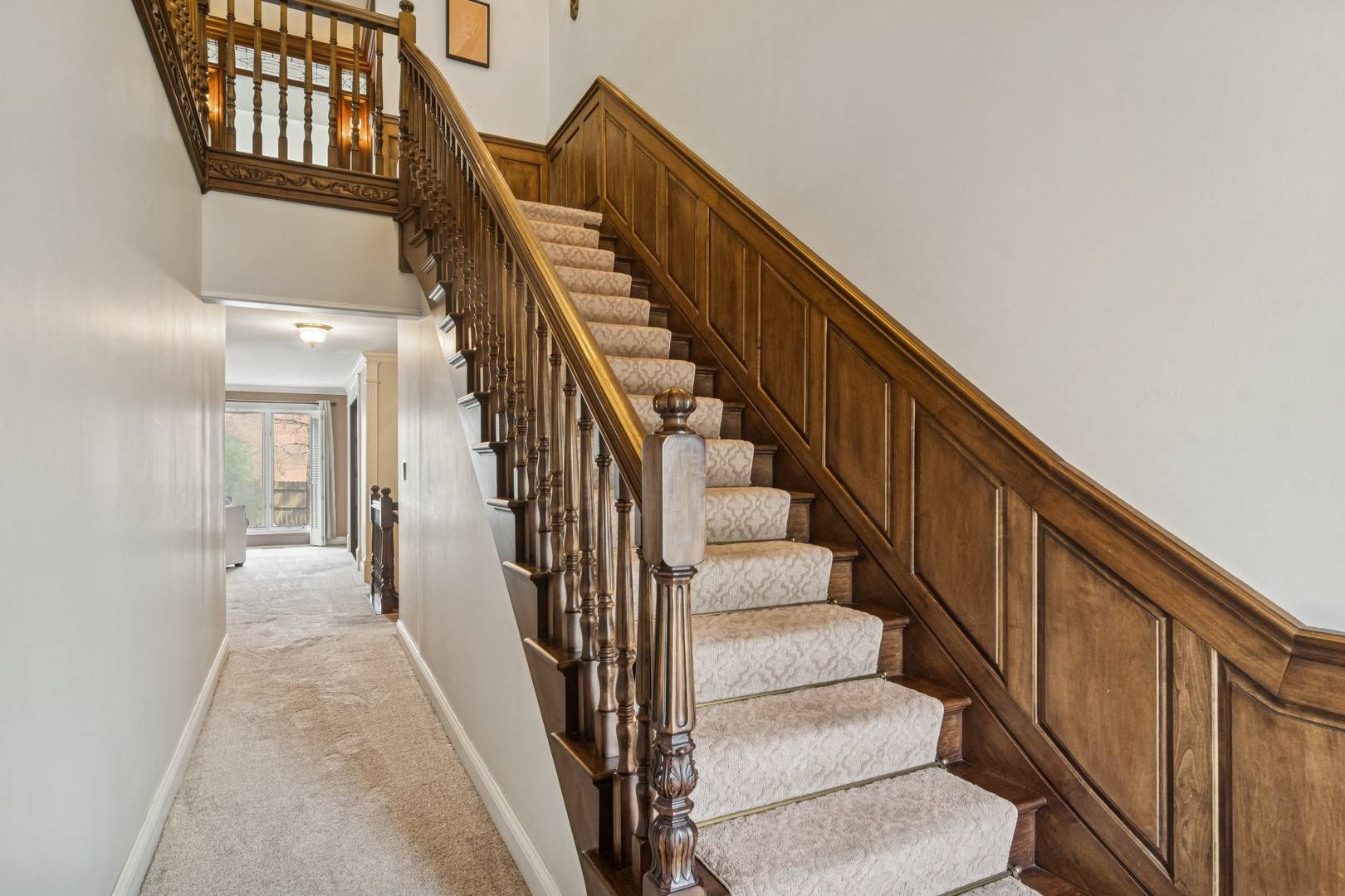 Arlington Heights, IL 60004,1653 N Belmont CT