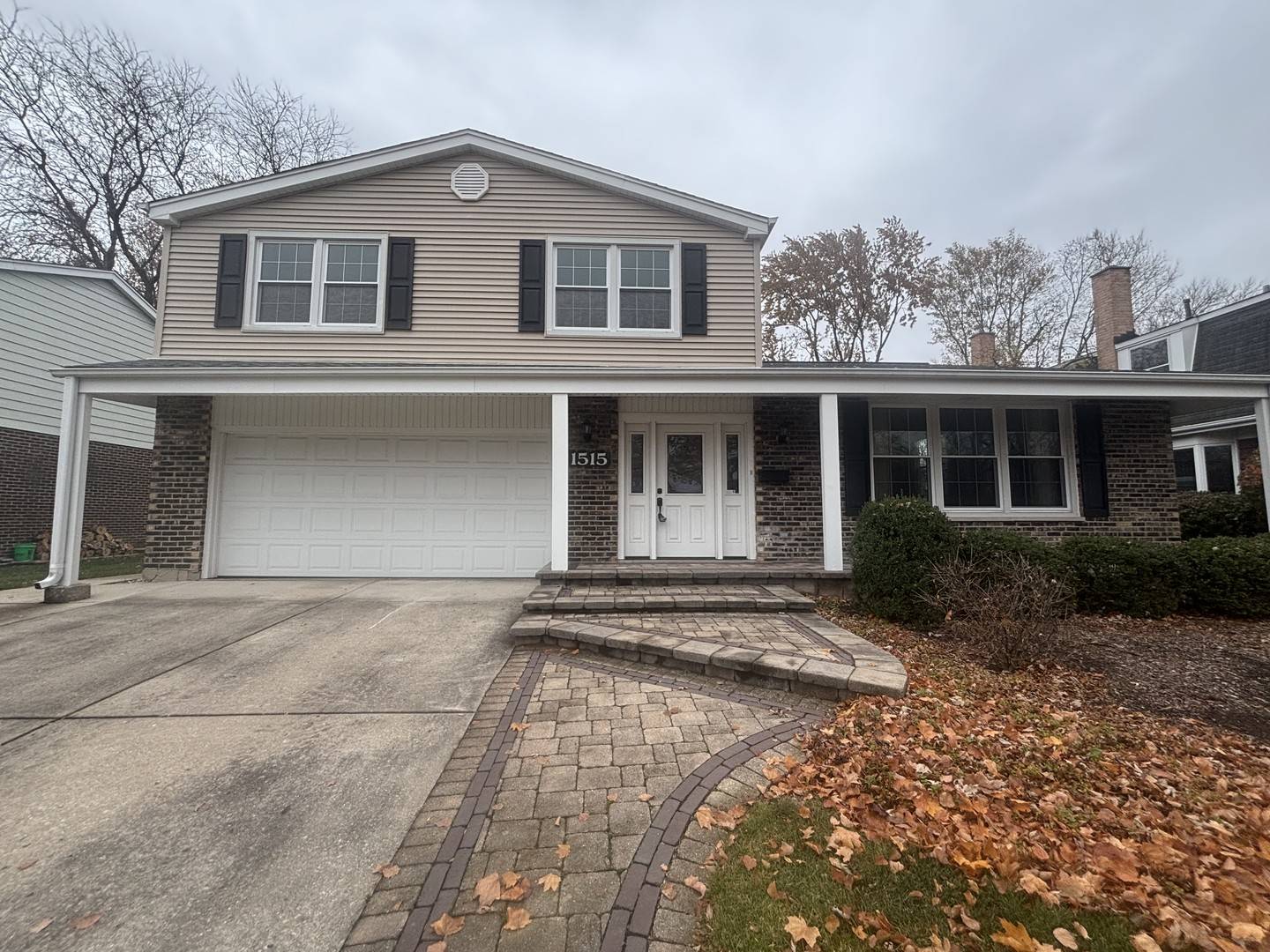 Arlington Heights, IL 60005,1515 S Kaspar AVE