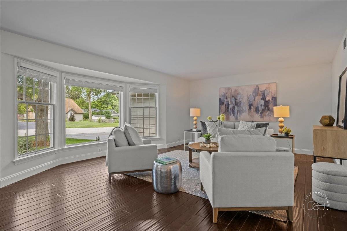 Geneva, IL 60134,51 Burgess RD