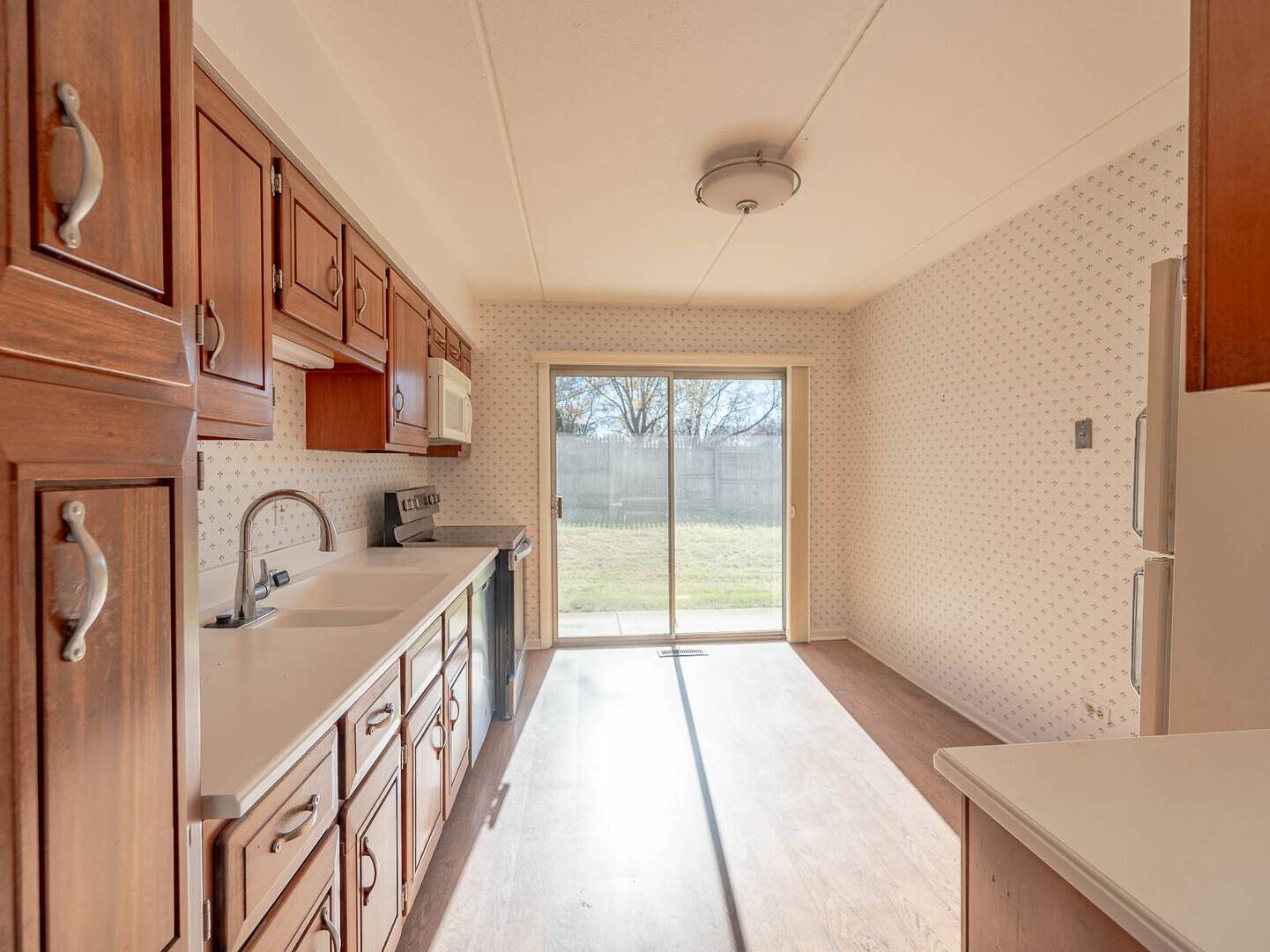 Western Springs, IL 60558,5818 Wolf RD #1A