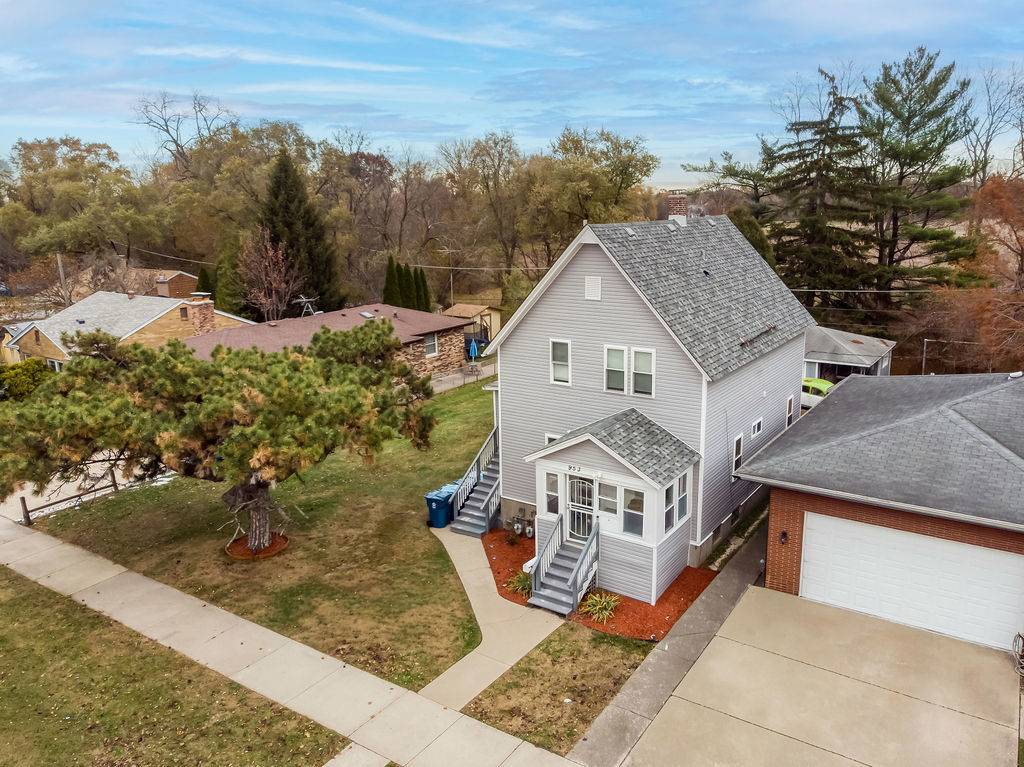 Calumet City, IL 60409,953 Hirsch BLVD