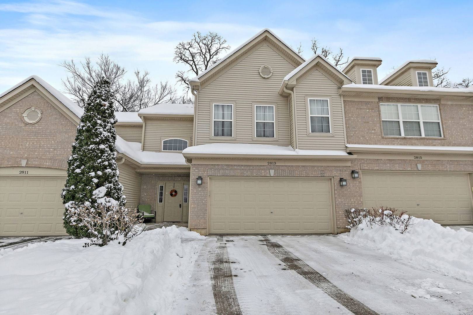Crystal Lake, IL 60012,2813 Granite CT