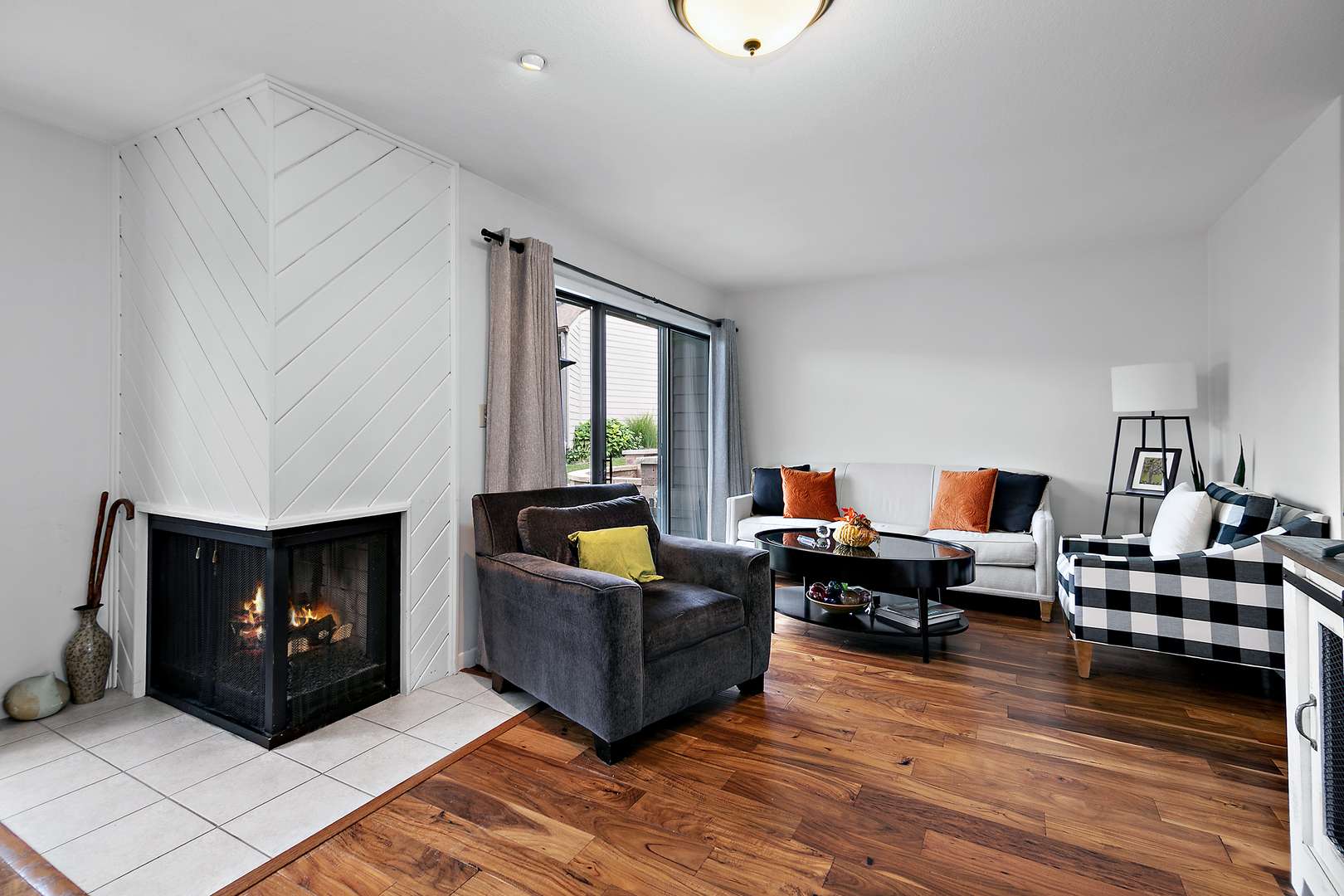 Bourbonnais, IL 60914,237 William Latham DR #237