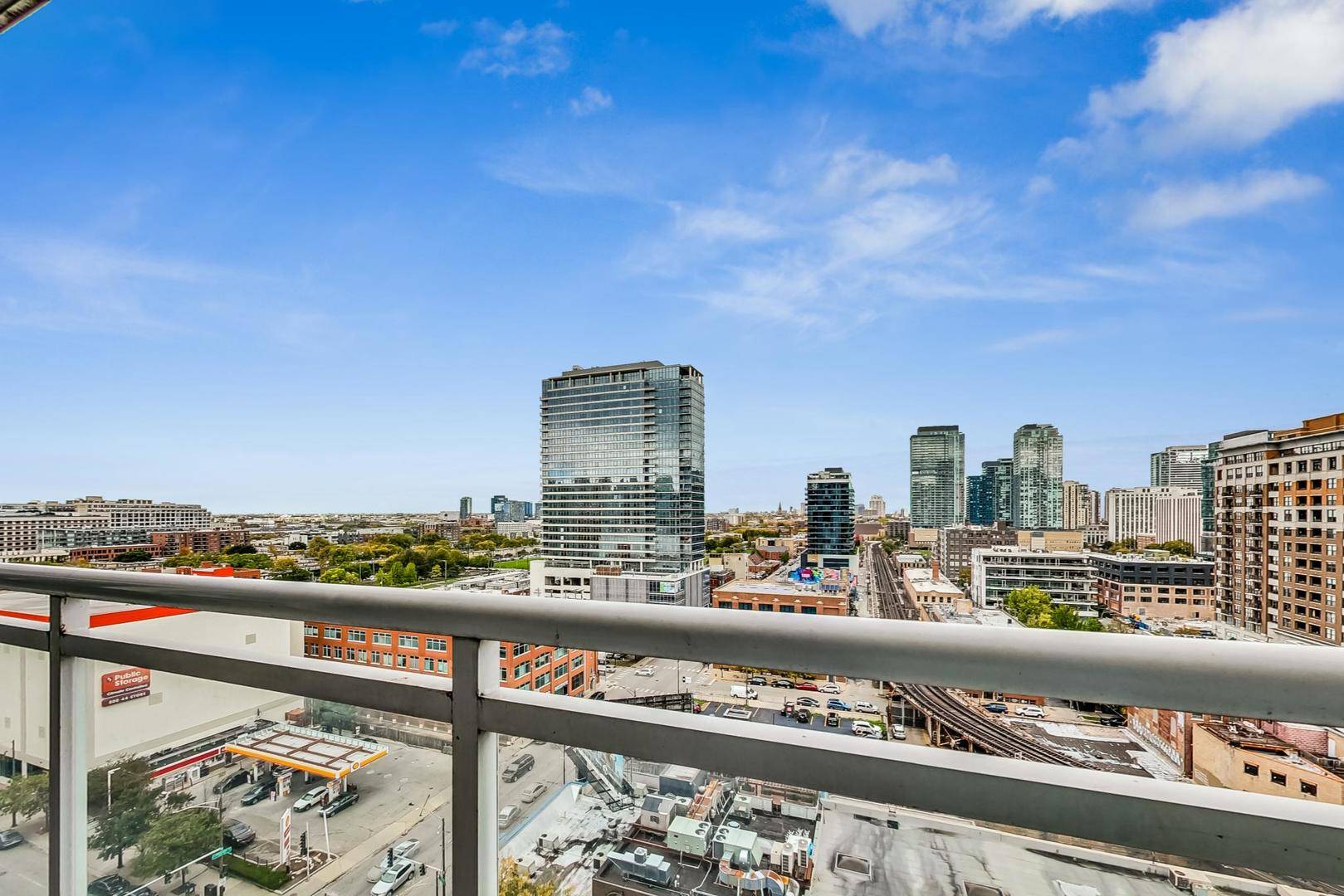 Chicago, IL 60654,757 N Orleans ST #1203