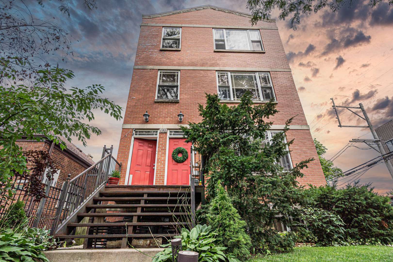 Chicago, IL 60645,7223 N Oakley AVE #1E