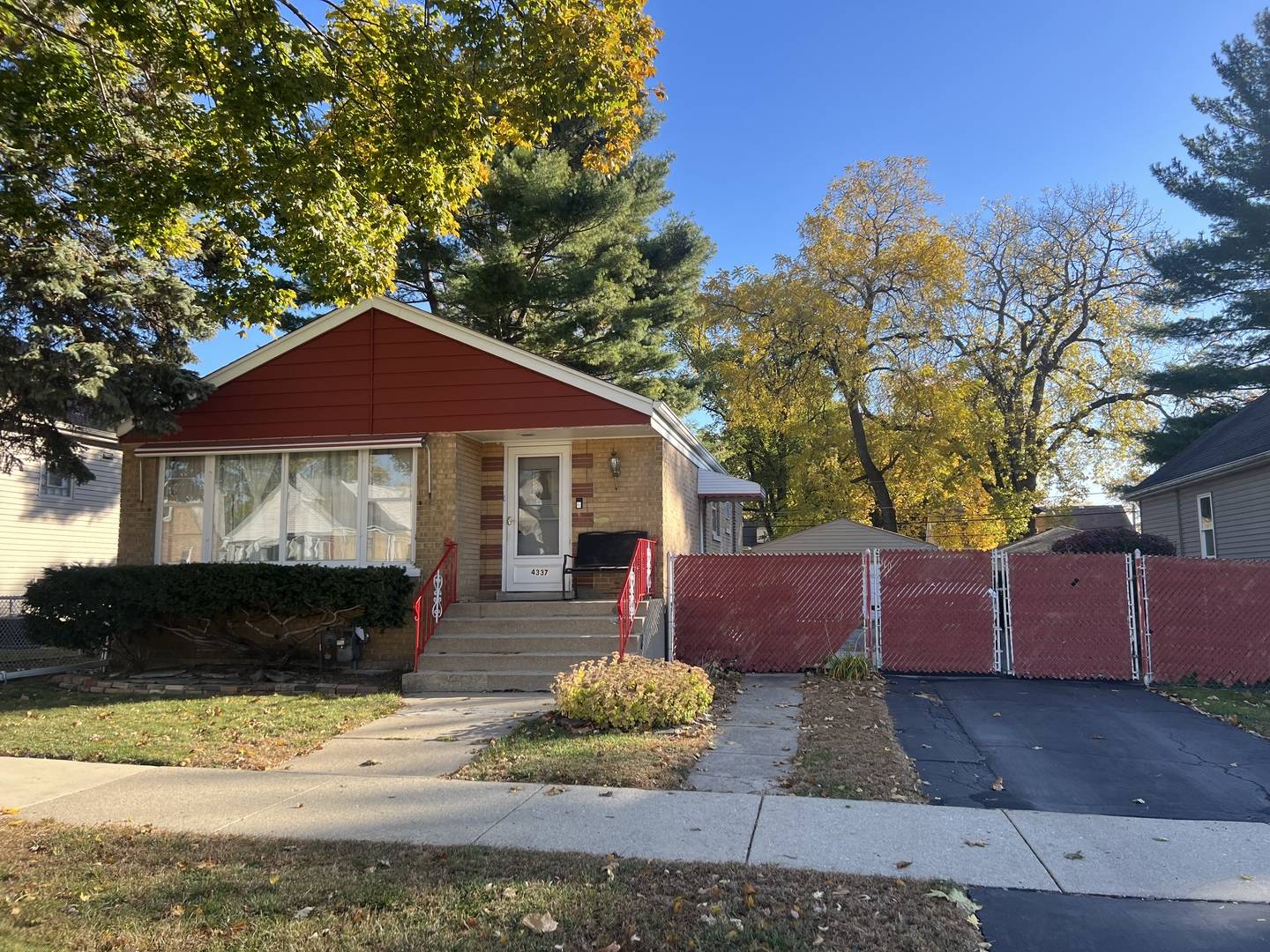 Stickney, IL 60402,4337 Home AVE