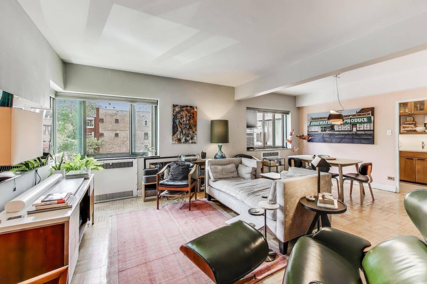 Chicago, IL 60640,5040 N Marine DR #3B