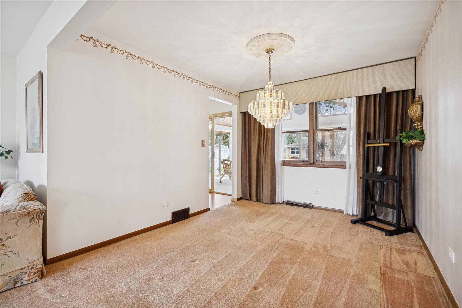 Downers Grove, IL 60516,9S215 Florence AVE