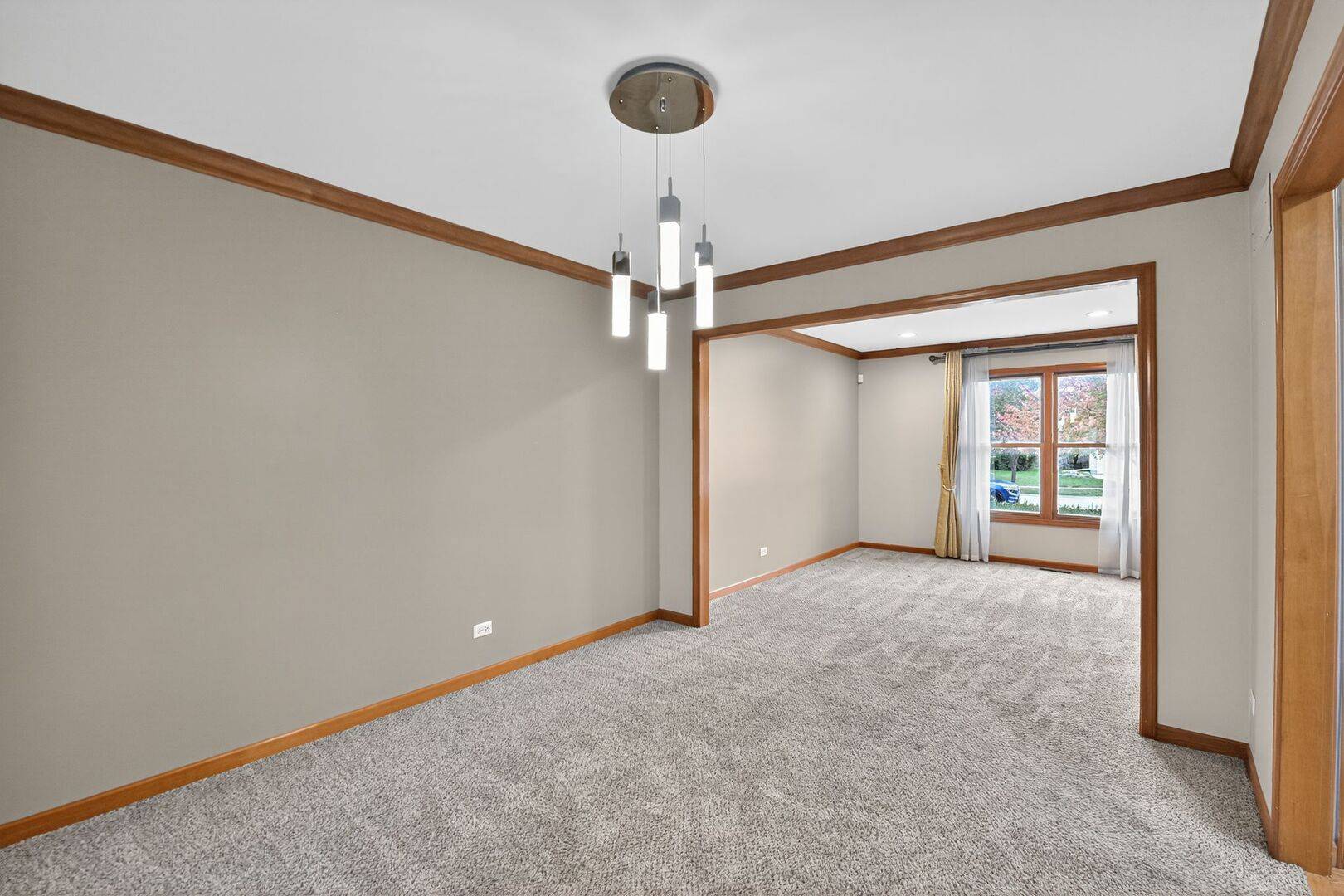 Aurora, IL 60504,1163 Shoreline DR