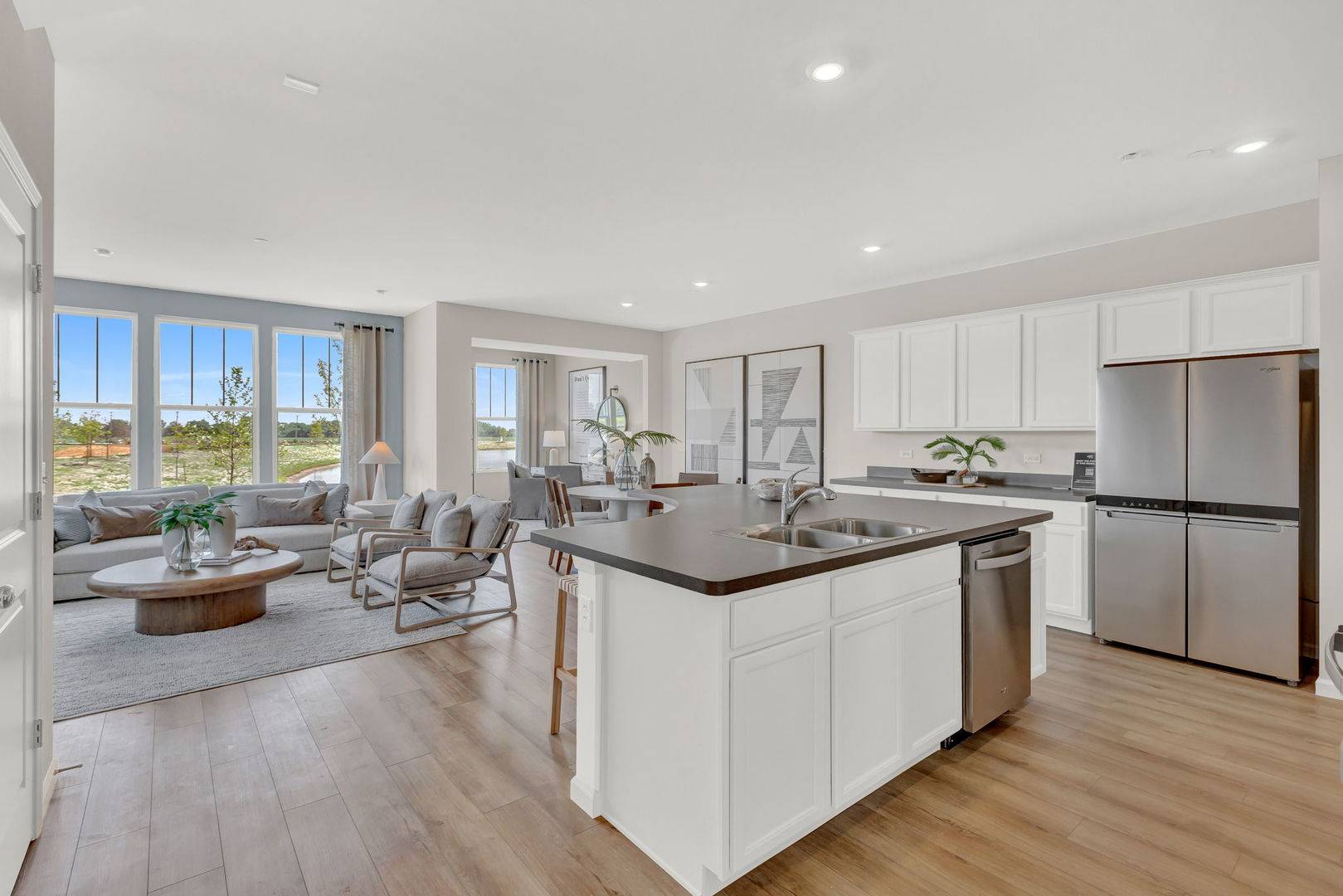 Naperville, IL 60564,2256 Horseshoe CIR #09104