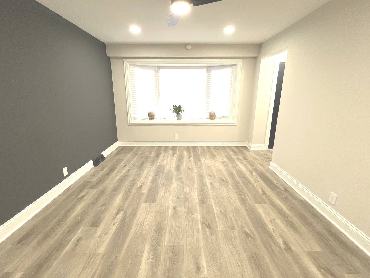 Burbank, IL 60459,7808 Central AVE