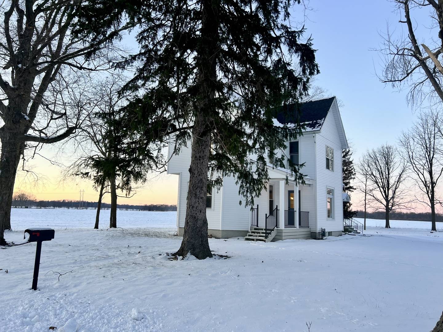 Urbana, IL 61802,4006 E Anthony DR