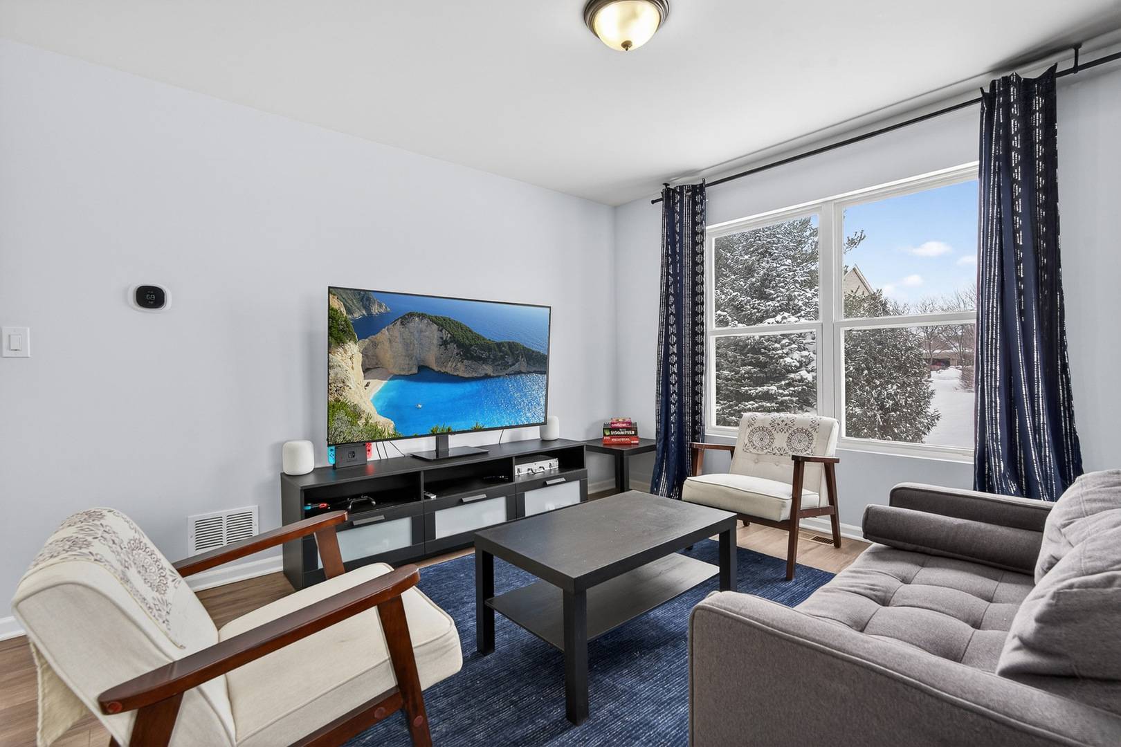 North Aurora, IL 60542,2535 Bauer RD