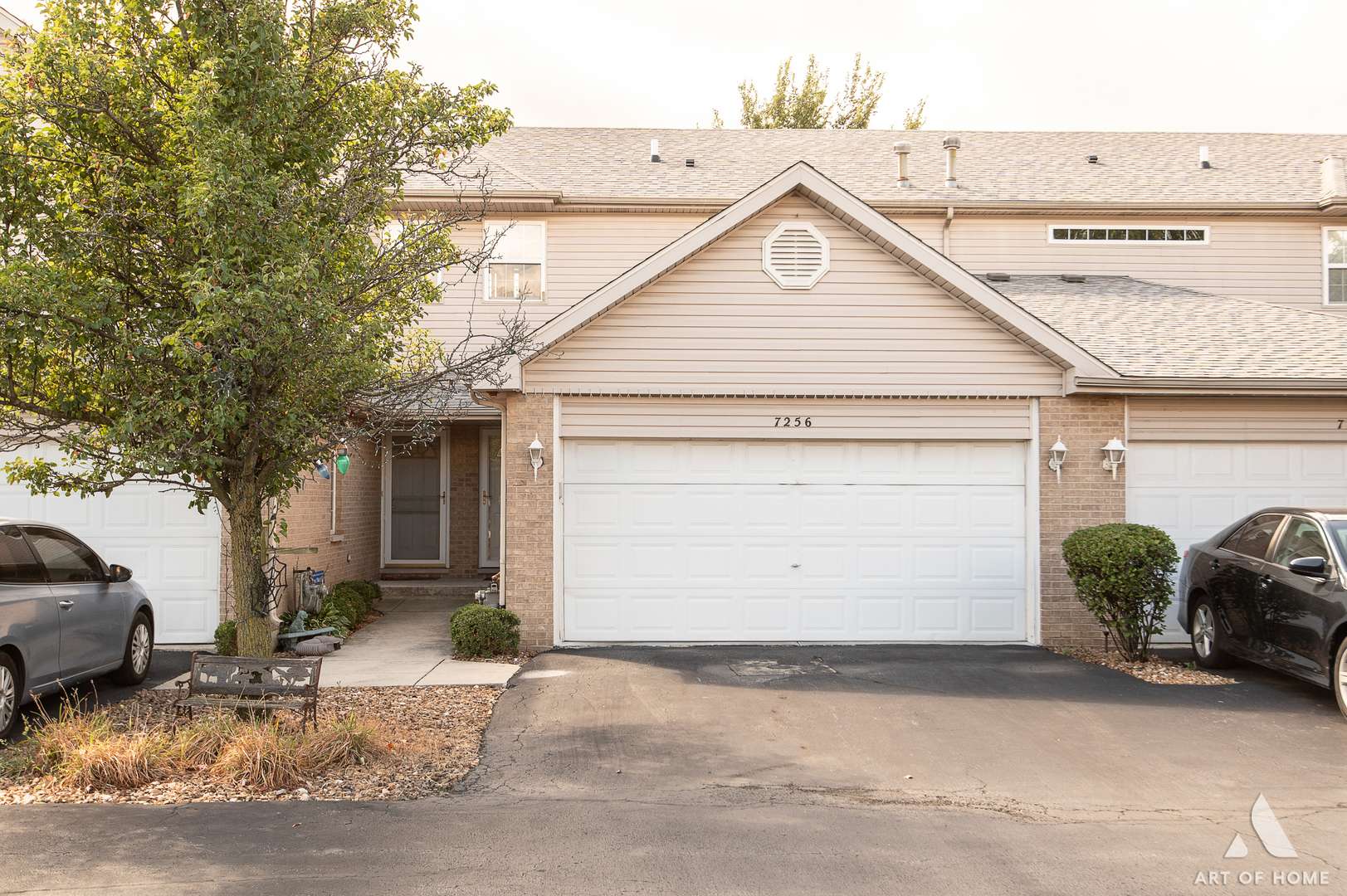 Justice, IL 60458,7256 Bradford CT