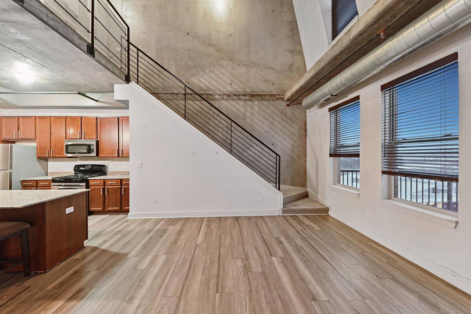 Lemont, IL 60439,342 River ST #3402