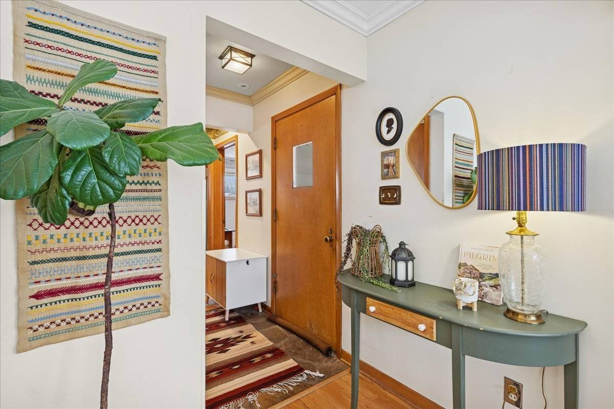 Woodstock, IL 60098,656 Oak ST