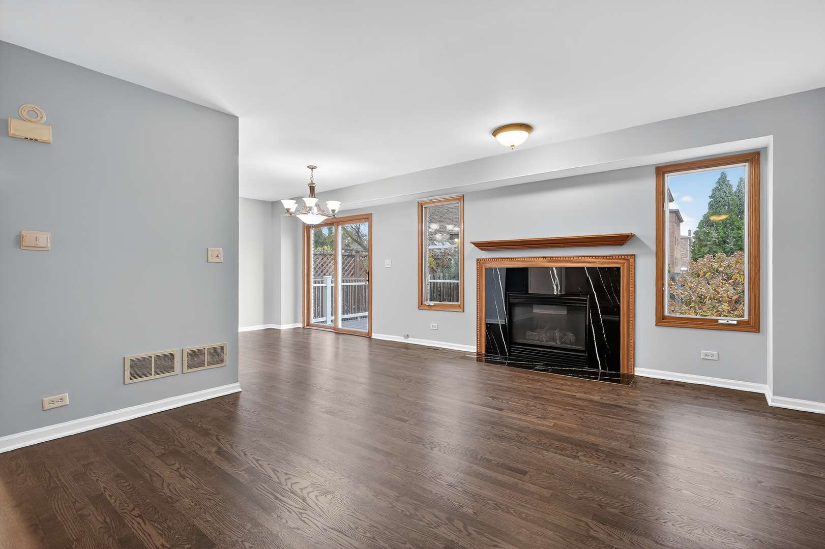 Palos Hills, IL 60465,7912 W 105th ST