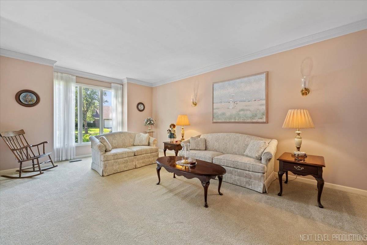 Naperville, IL 60565,2575 River Woods DR