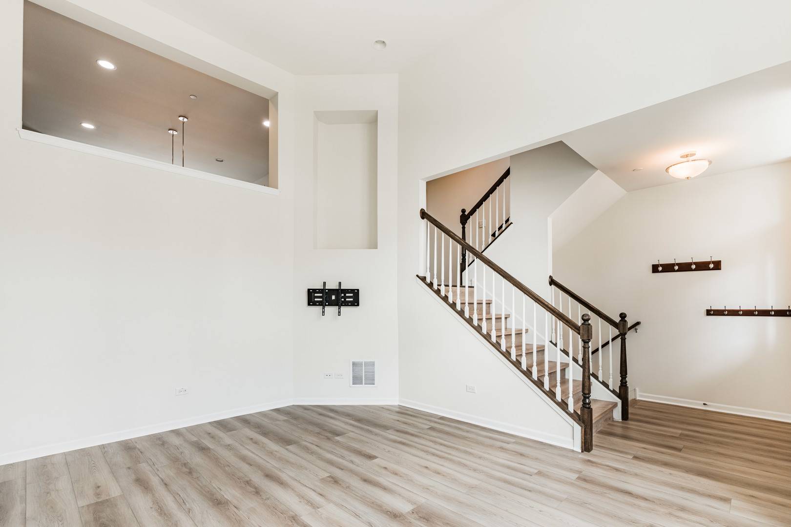 Naperville, IL 60564,4446 Monroe CT #4446