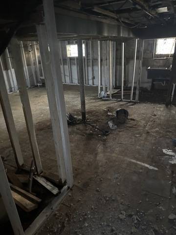 Chicago, IL 60628,128 W 115th ST