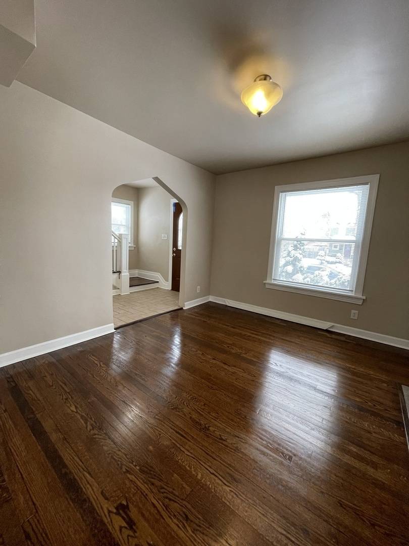 Maywood, IL 60153,1516 S 6TH AVE