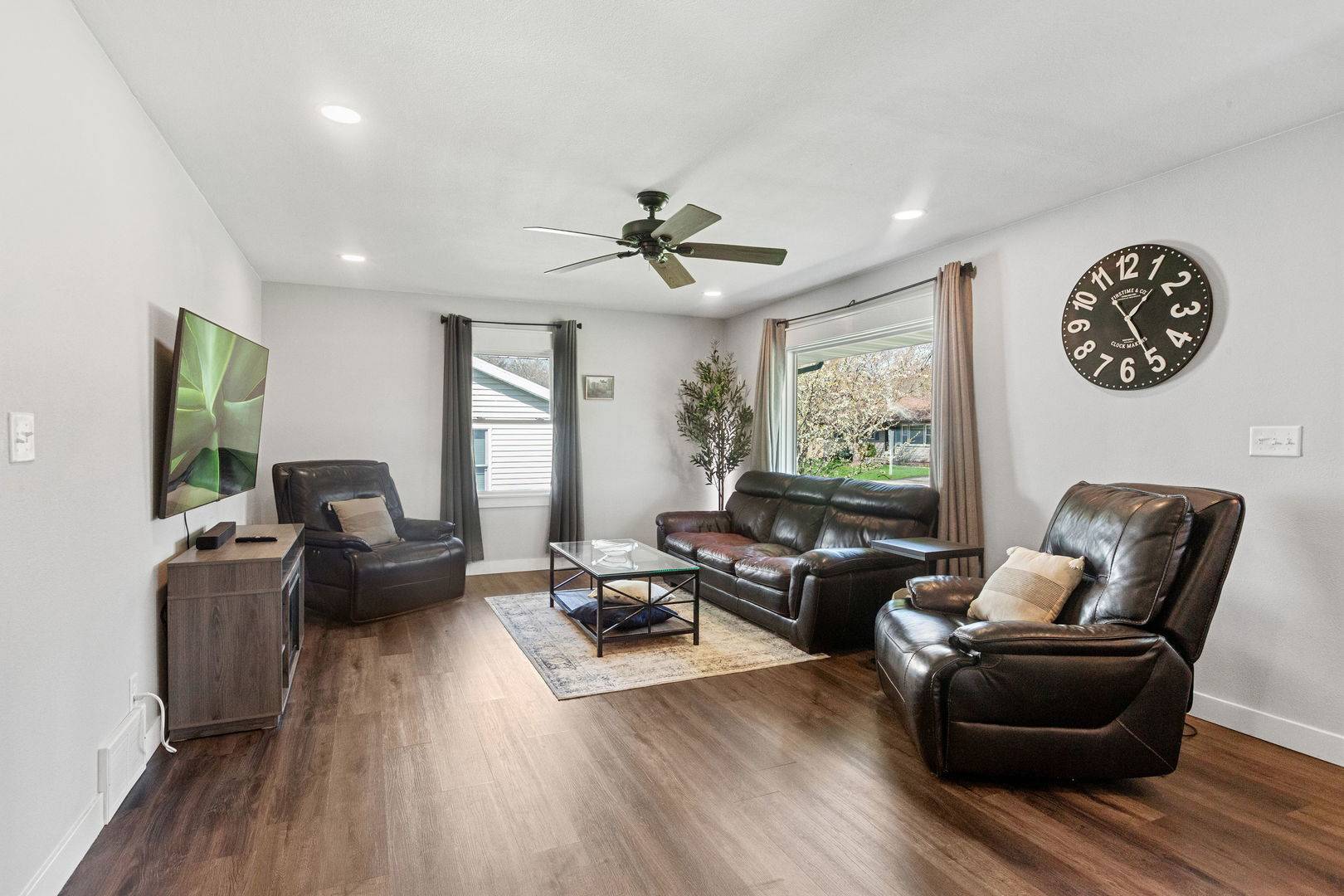 30215 Sumac DR, Burlington, WI 53105
