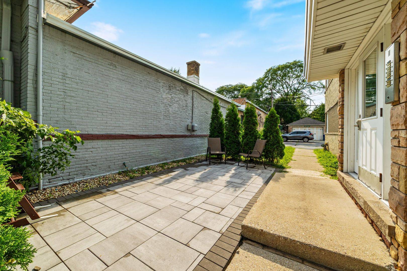 929 S Oak Park AVE #3NW, Oak Park, IL 60304