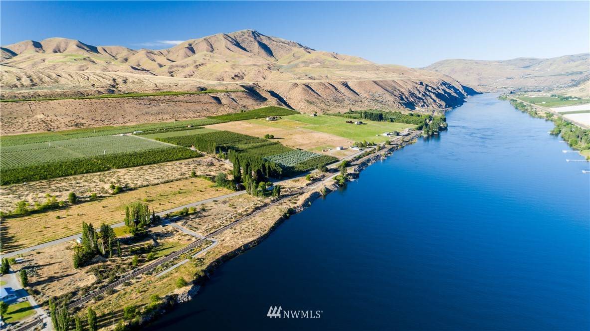 Chelan, WA 98816,418 Stayman Flats RD