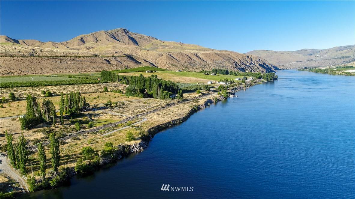 Chelan, WA 98816,418 Stayman Flats RD