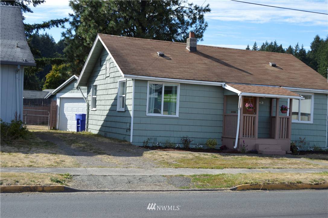 Kelso, WA 98626,413 Long AVE