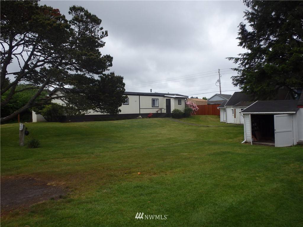 Long Beach, WA 98631,309 9th ST SE