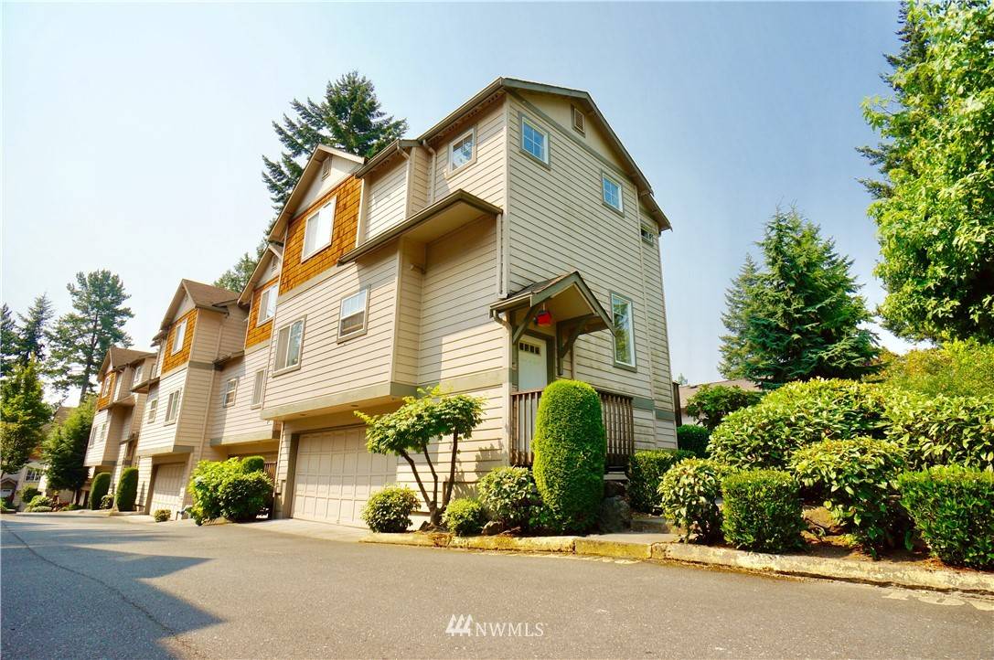 Edmonds, WA 98026,7224 208th ST SW #1