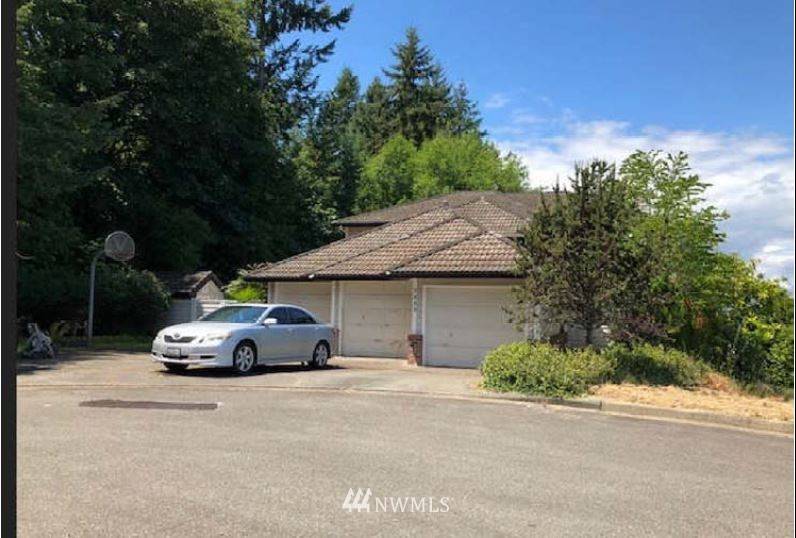 Steilacoom, WA 98388,2805 Chambers bay CT