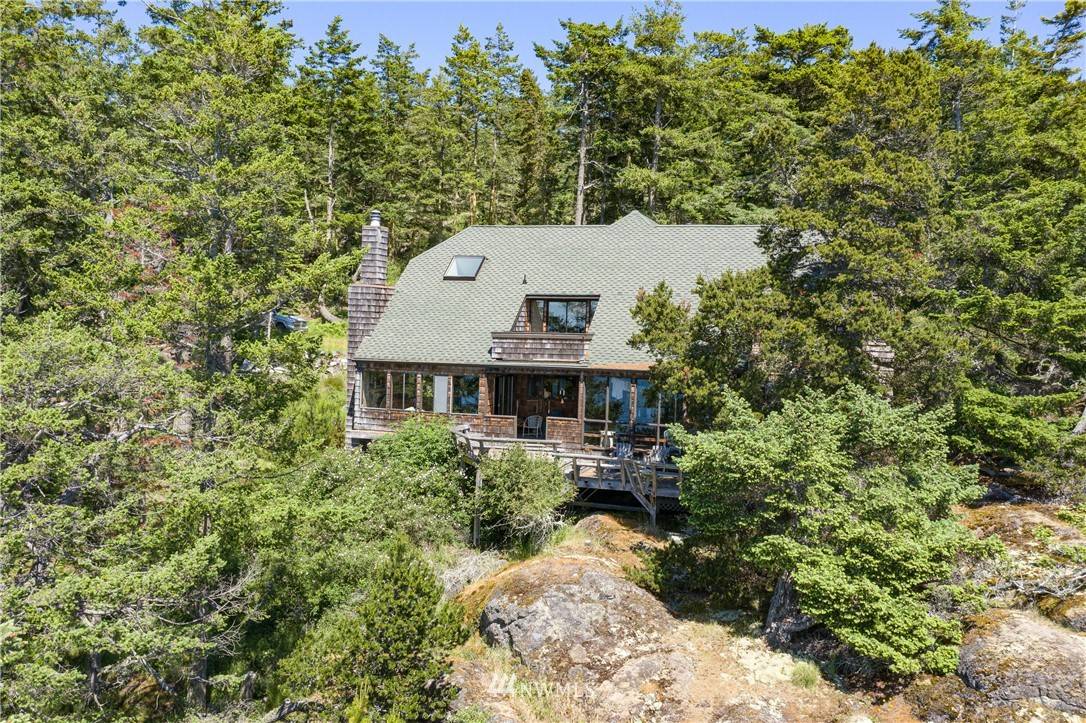 Lopez Island, WA 98261,661 Grimes-Riker LN