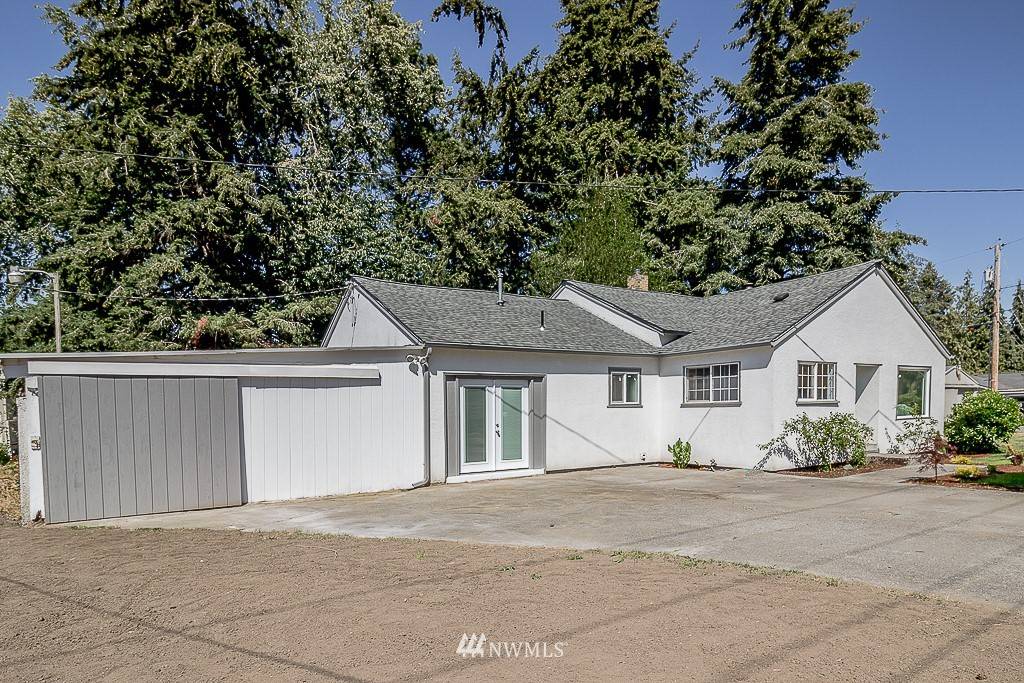 Lynden, WA 98264,306 W Pole RD