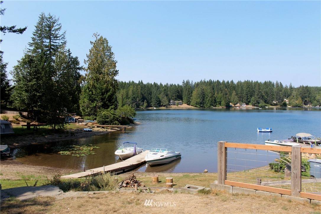 Belfair, WA 98528,30 NE Tiger Cove LN