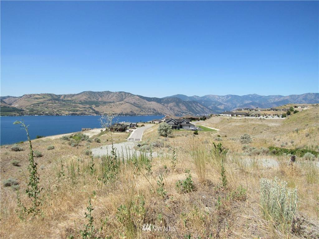 Chelan, WA 98816,148 Waterview DR