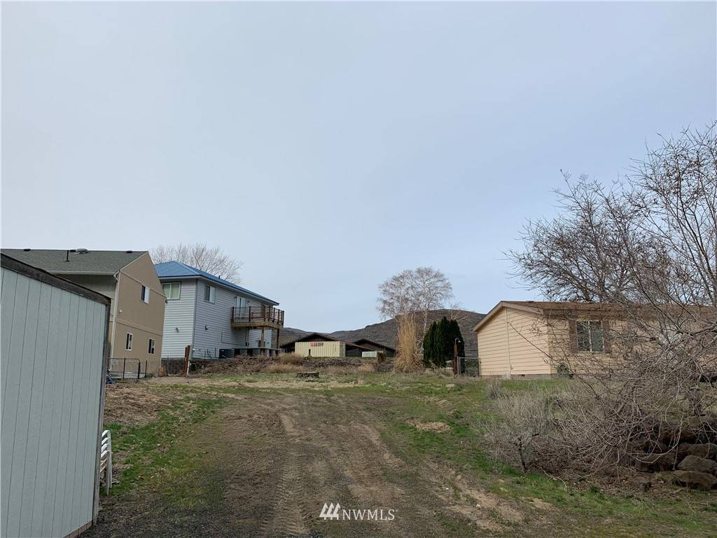 Quincy, WA 98848,588 SW Section AVE