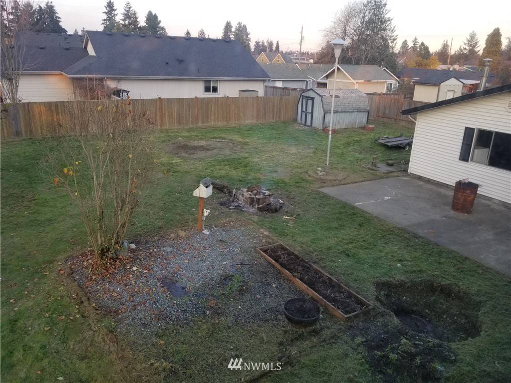 Spanaway, WA 98387,419 173rd ST S