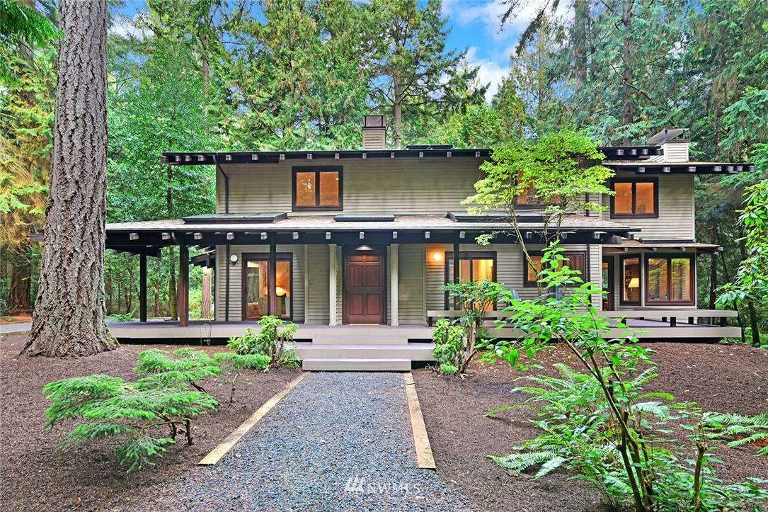 Bainbridge Island, WA 98110,7020 NE Dolphin DR