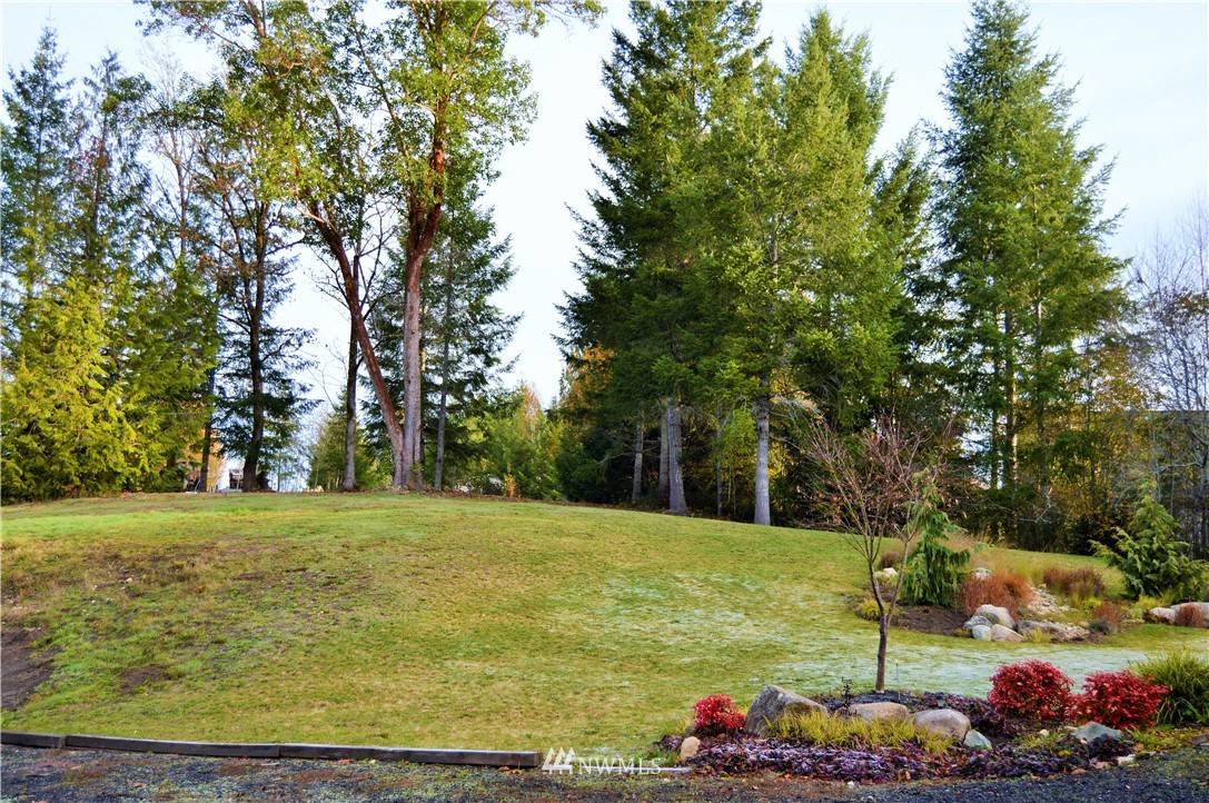 Allyn, WA 98524,81 E Lakeglen CT