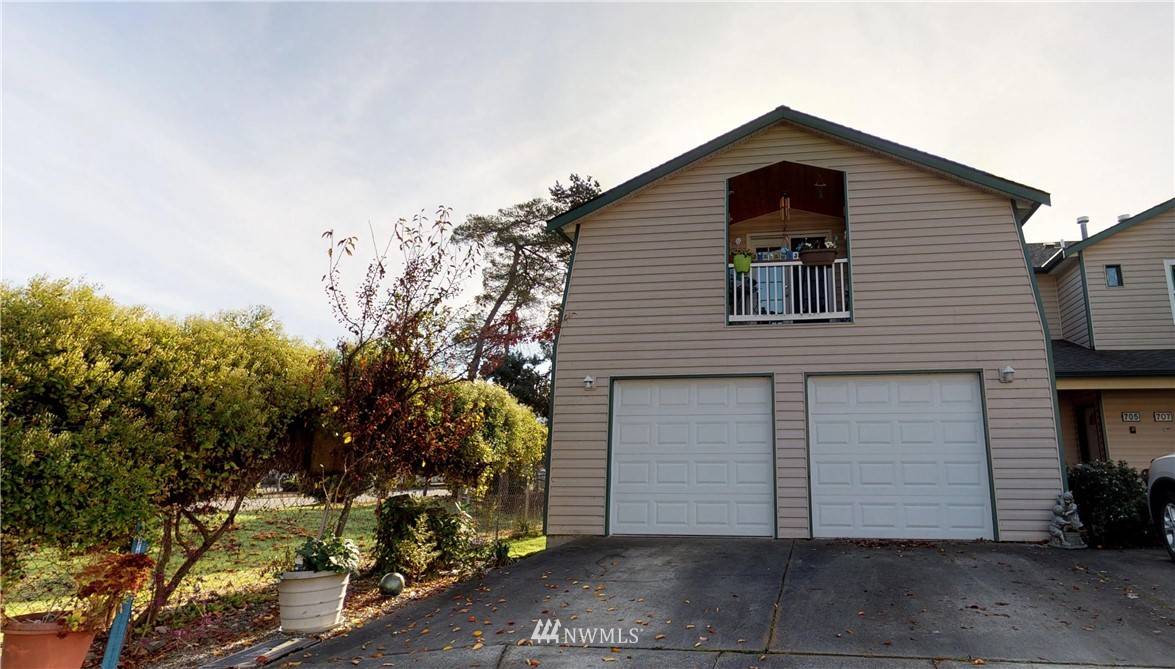 Sedro Woolley, WA 98284,701 Cascade Palms CT