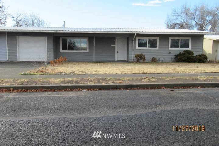 Moses Lake, WA 98837,8955 Tinker LOOP #B