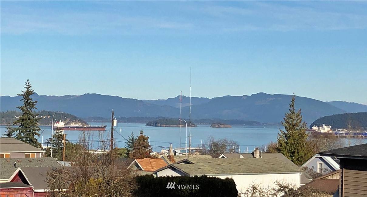 Anacortes, WA 98221,3800 Q AVE