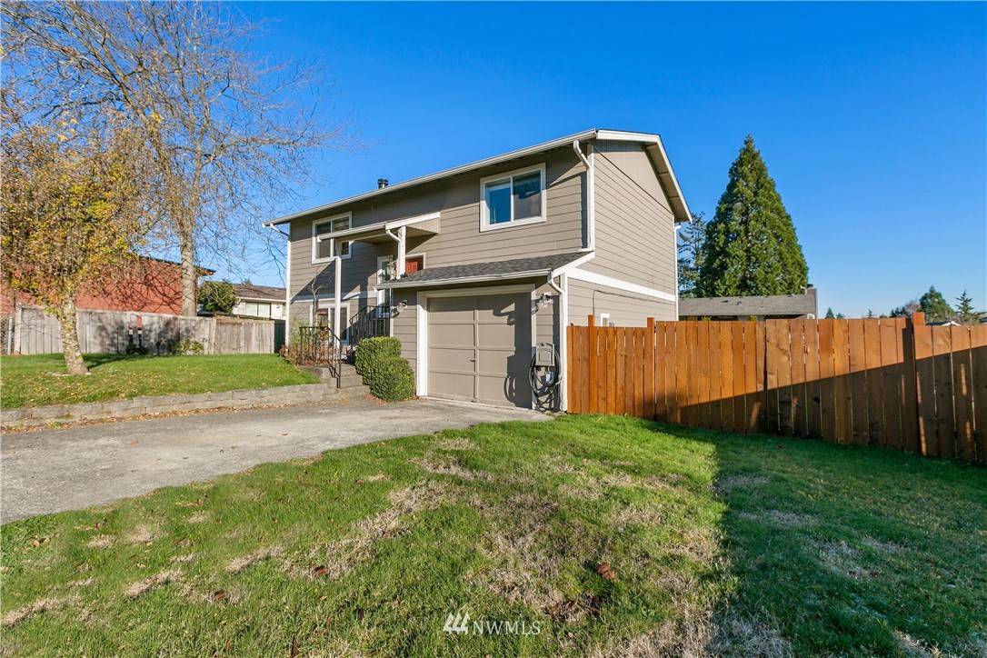 Tacoma, WA 98422,3209 53rd PL NE